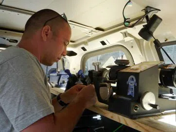 Super Locksmith Service New Berlin, WI 262-662-6054 - 24-hr-mobile-locksmith