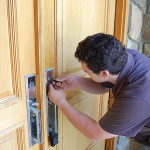Super Locksmith Service New Berlin, WI 262-662-6054 - house-locksmith